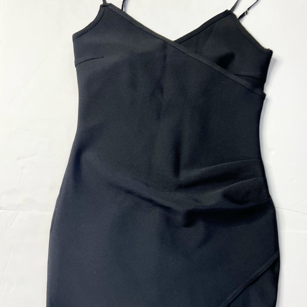 (Final price buy as is) 

AKIRA Black Spaghetti Strap Dress.